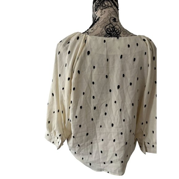 EVERLY Cream Polka Dot Button Down Blouse Size L - Picture 4 of 5